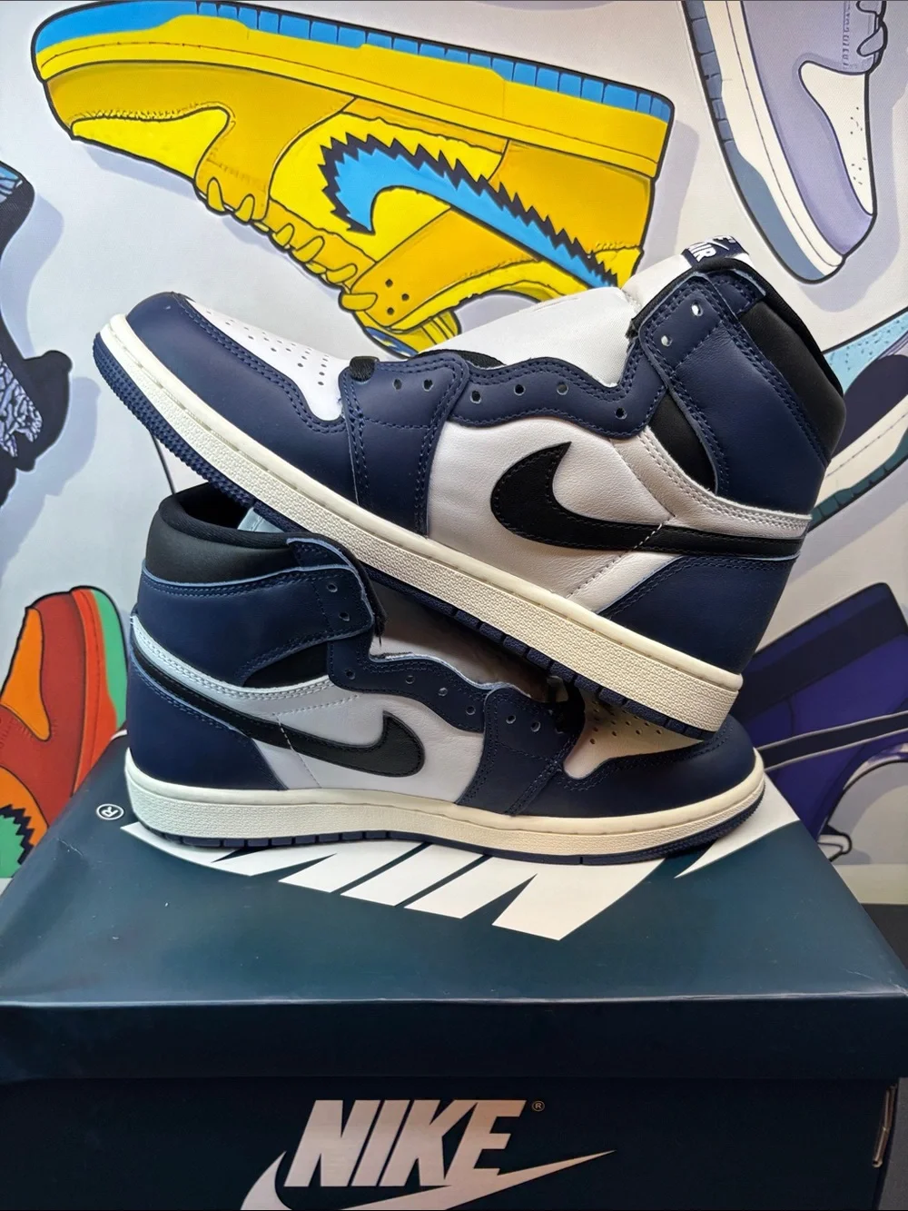 Brand New With BOX! Air Jordan 1 Retro High OG “Midnight Navy”